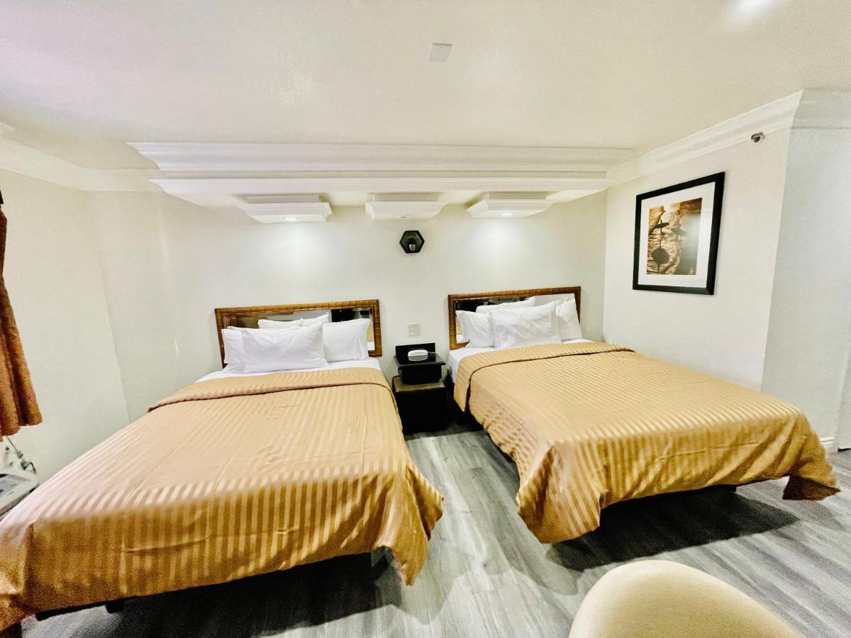 Rodeway Inn Santa Ana Bagian luar foto